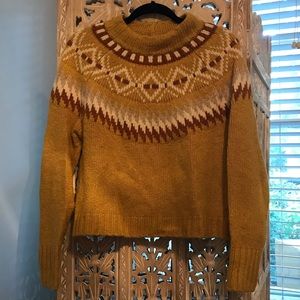 American Eagle Sweater